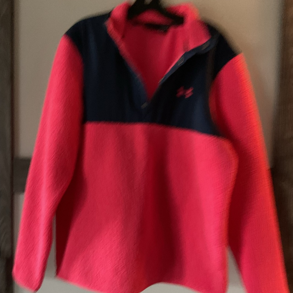 EUC- Men’s. Under Armour 1/4 zip Sherpa sweatshirt